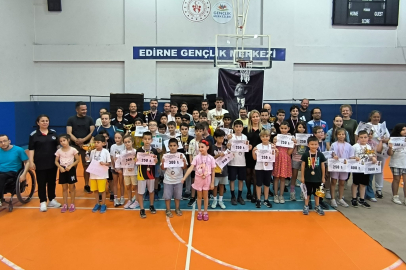 Sevinç Sinecikli Satranç Turnuvası Sona Erdi