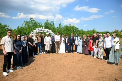 Vali Uğur Turan Genç Çiftin Nikâh Törenine Katıldı