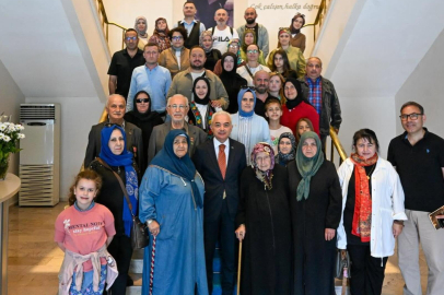 Vali Uğur Turan Şehit Aileleri ve Edebiyat Derneği Heyetini Ağırladı