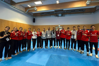 Almanya’da Milli Taekwondocular Zirvede