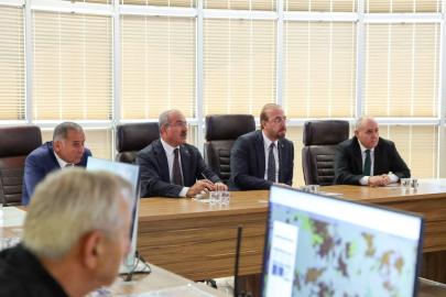 Çanakkale'de Orman Yangınları Değerlendirme Toplantısına Bakan Yardımcısı Şatıroğlu Katıldı