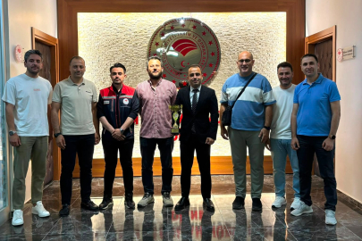 Edirne İl Tarım ve Orman Müdürlüğü Futbol Takımından İl Müdürüne Ziyaret