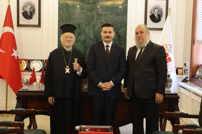Fener Rum Patriği Bartholomeos, Gökçeada Kaymakamı Acar'ı Ziyaret Etti