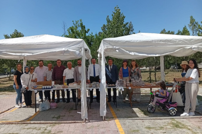 Kaymakam Özderin 19 Evler İlkokulu Kermesine Katıldı