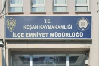 Otomobil Otoparkta Alev Aldı