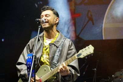 60. Tekirdağ Kiraz Festivali'nde Kolpa ve Buray Tekirdağlıları Coşturdu