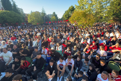 Edirne’de Dev Ekranda Milli Maç Coşkusu Başladı