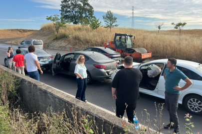 Tekirdağ'da 500 Metre Arayla İki Zincirleme Kaza