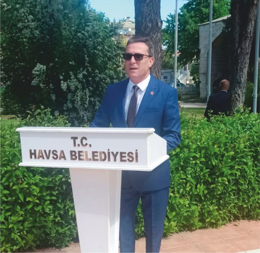 Millet ittifakı Atatürk Anıtı'na Çelenk Koydu