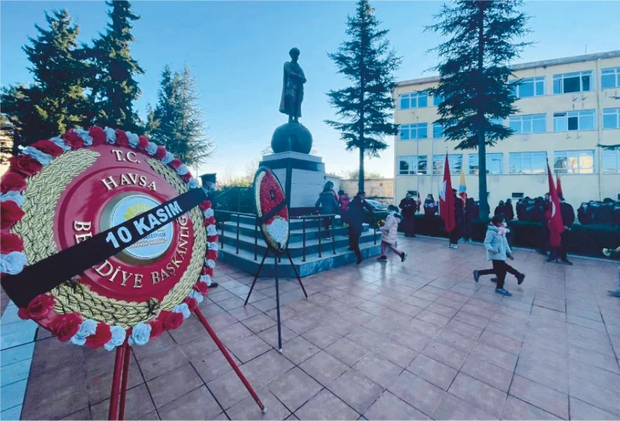 10 Kasım Atatürk'ü Anma Gününde Atamızı Saygıyla Andık