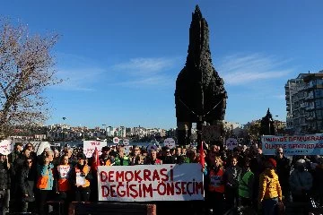 CHP'nin  Belediye Başkan Aday Adayı ön seçim için  yürüyüş başlattı