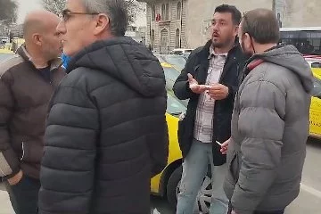 Edirne Belediyesi önünde taksici eylemi