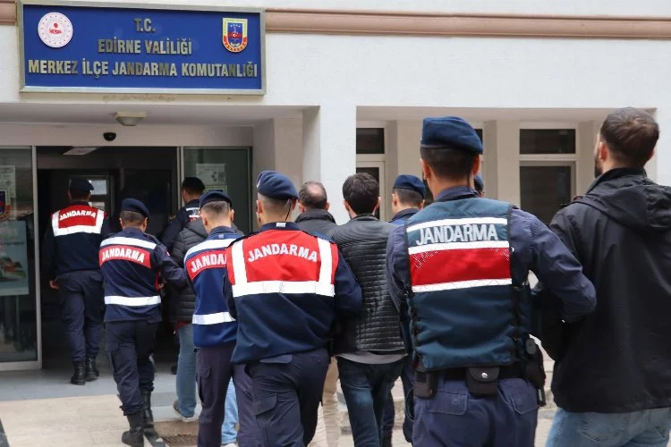 Edirne’de 9 FETÖ terör örgütü üyesi yakalandı