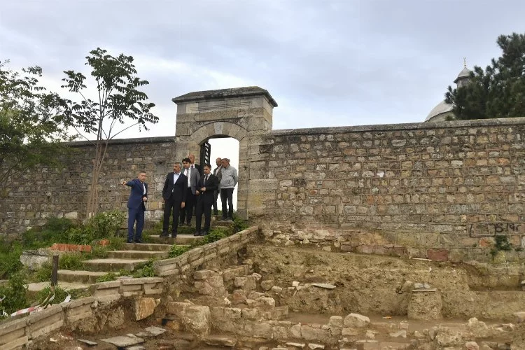 "Edirne'de restore edilmeyen tarihi yapı kalmayacak"