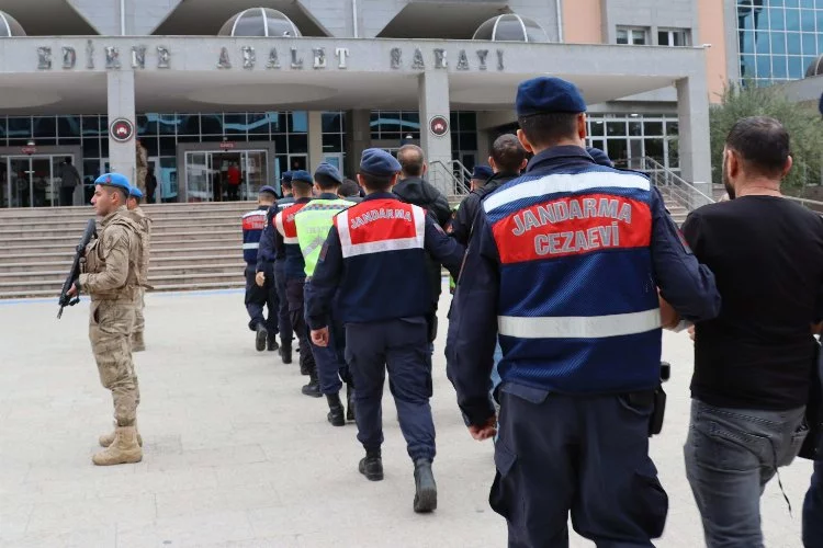 Edirne’de yakalama kararı bulunan 135 kişi yakalandı