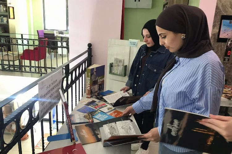 Edirne’nin turizme ve kültüre yönelik kitap sergisi
