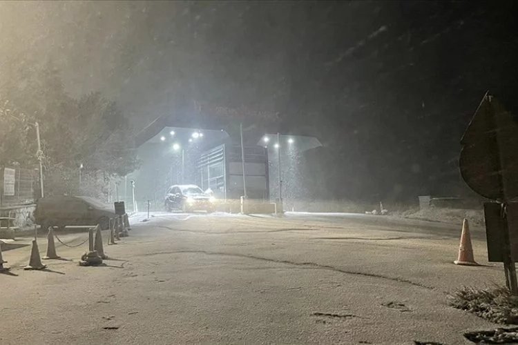 Kar nedeniyle kapanan 25 köy yolu açıldı