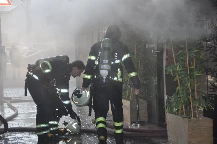 Lüleburgaz'da restoranda yangın çıktı