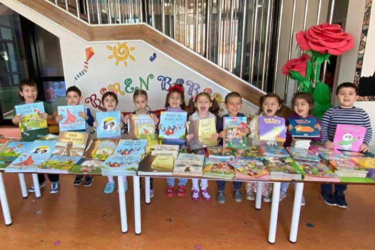 Minikler, Dünya Çocuk Kitapları Haftasını Kutladı