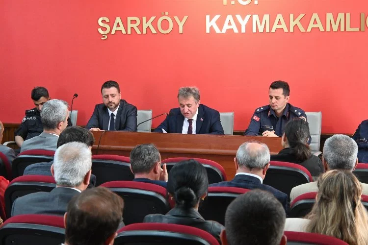 Şarköy’de muhtarlar toplantısı gerçekleştirildi
