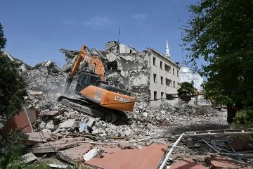 Şarköy Devlet Hastanesi yıkılıyor