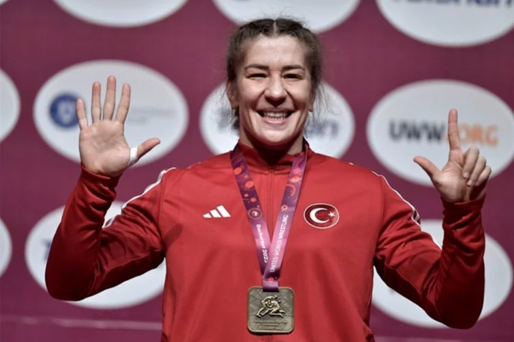 TÜ, Avrupa şampiyonu Yiğit'i tebrik etti