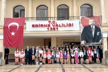 Vali Sezer, Balkan ülkelerinden çocuklarla buluştu